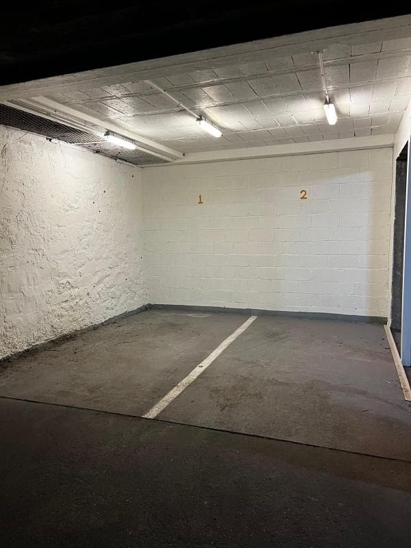 Parkplatz in Paris, France, Nr. 186054