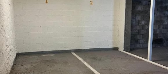 Parkplatz in Paris, France, Nr. 186054 4