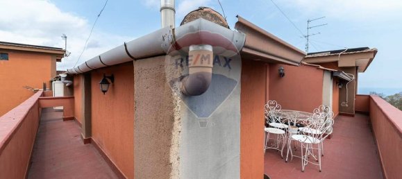 Квартира с 3 спальнями в Сан Джованни ла Пунта, Италия № 126872 29