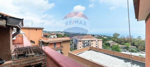 Квартира с 3 спальнями в Сан Джованни ла Пунта, Италия № 126872 24