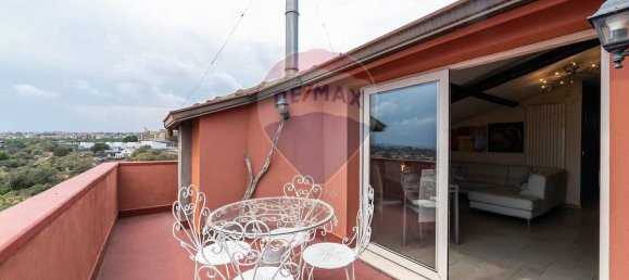 Квартира с 3 спальнями в Сан Джованни ла Пунта, Италия № 126872 31