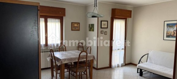2 bedrooms Apartment in Carsoli, Italy No. 177964 8
