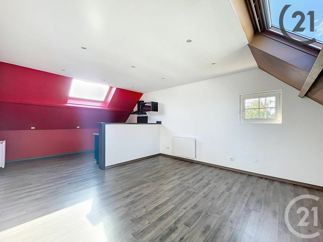 Квартира с 1 спальней в Труа, Франция № 324282