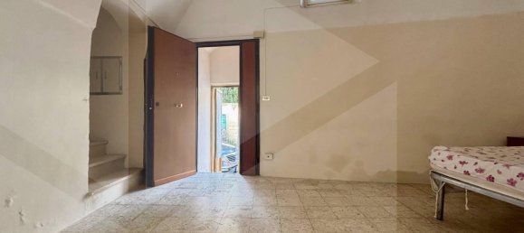 Studio in Bisceglie, Italy No. 33262 21
