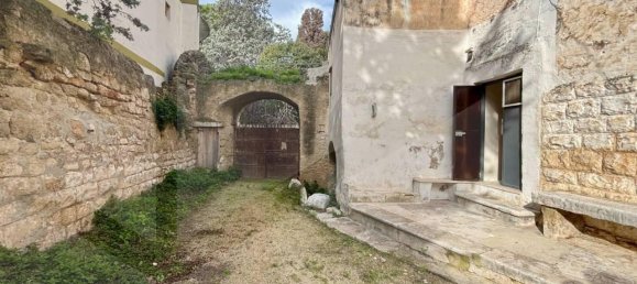 Studio in Bisceglie, Italy No. 33262 19