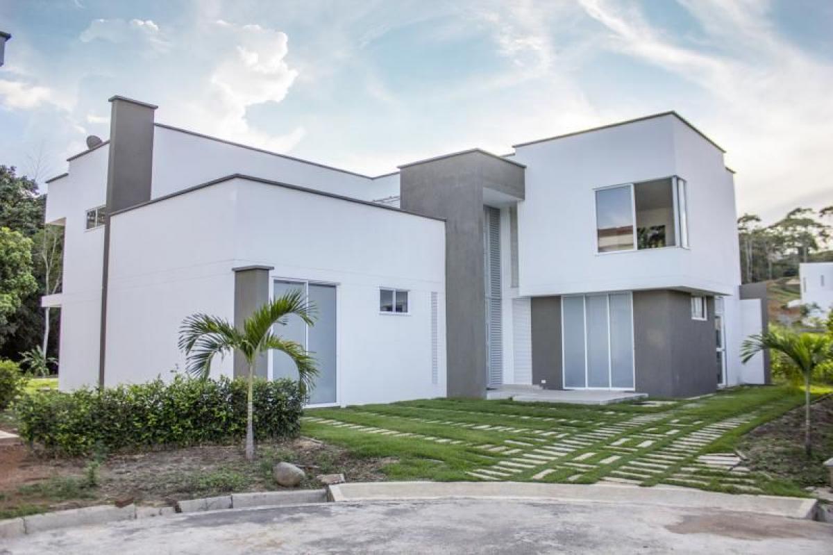 Casa de 3 dormitorios en Valle del Cauca, Colombia No. 7292