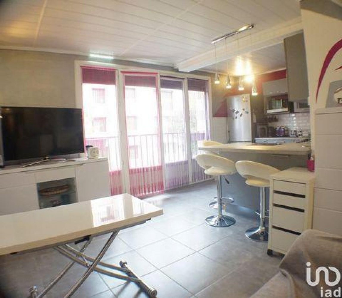 شقة 2 غرف نوم  في Fontaine, France رقم 34774