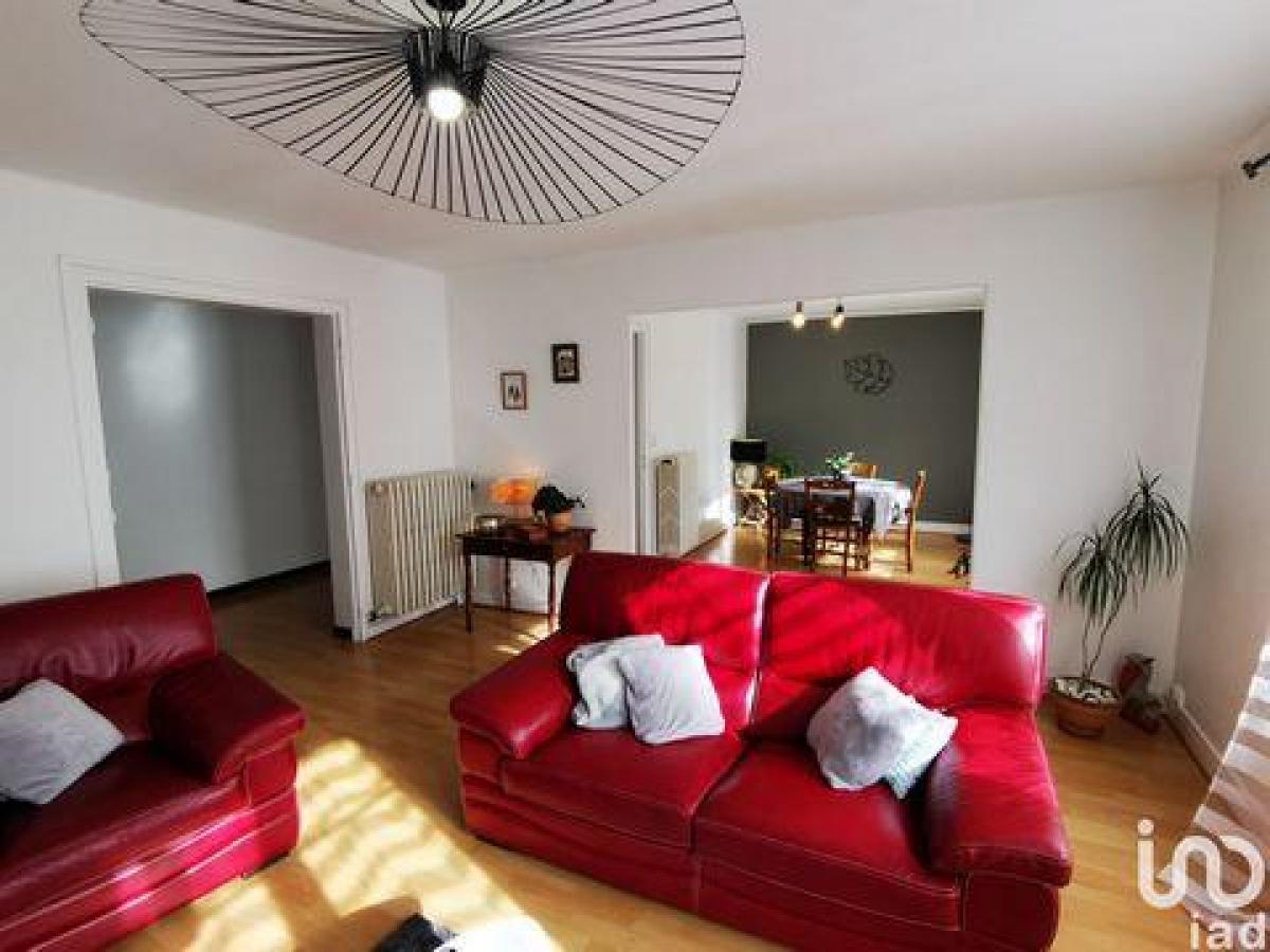 2 bedrooms Condo in Laval, France No. 34517