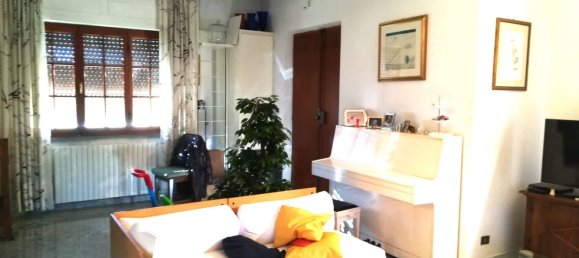 7 rooms Villa in Massa, Italy No. 130103 5