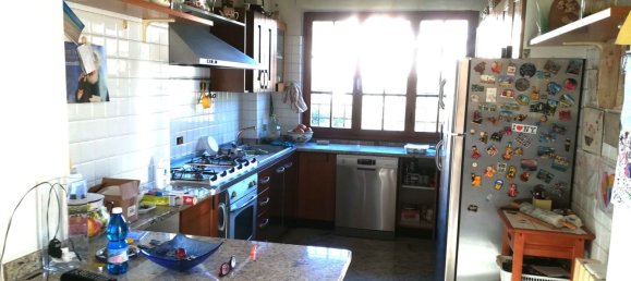 7 rooms Villa in Massa, Italy No. 130103 10