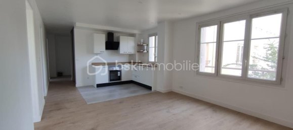 3 غرف نوم شقة في Les Pavillons-sous-Bois, France رقم 139475 2