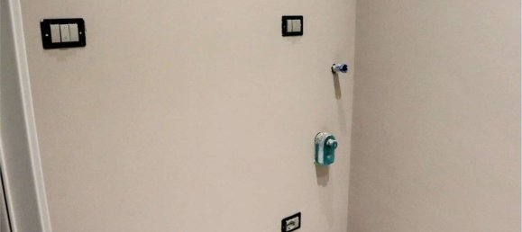 3 rooms Apartment in Seregno, Italy No. 47061 18