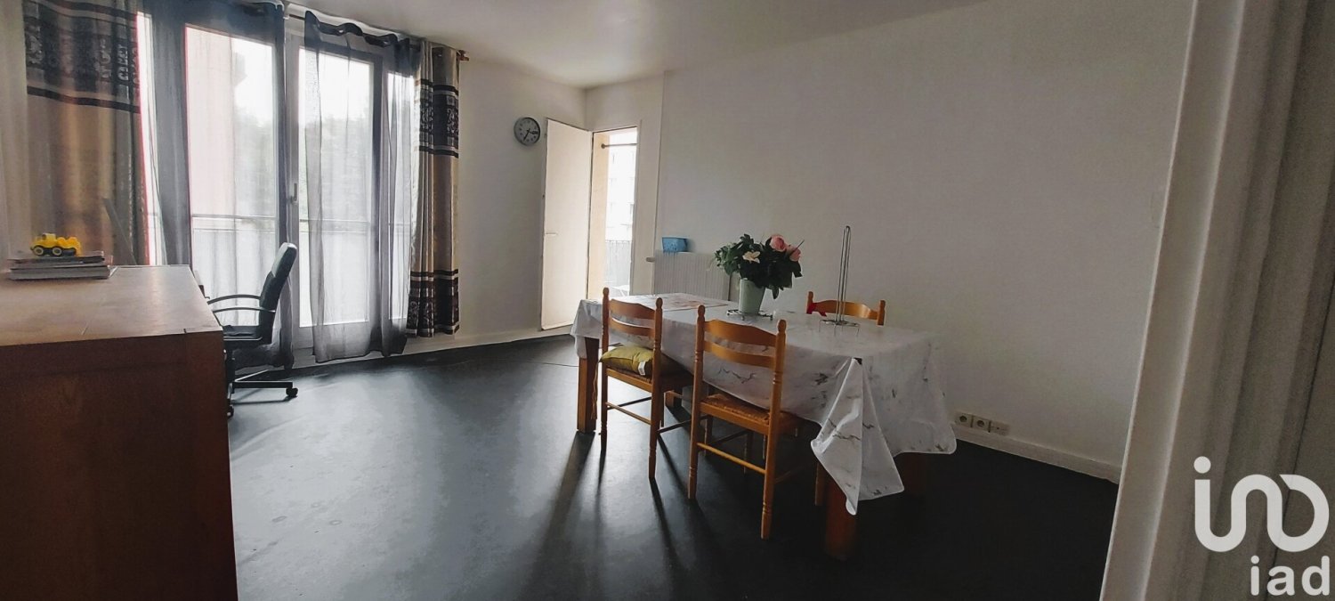 3 Schlafzimmer Wohnung in Franconville, France, Nr. 345890