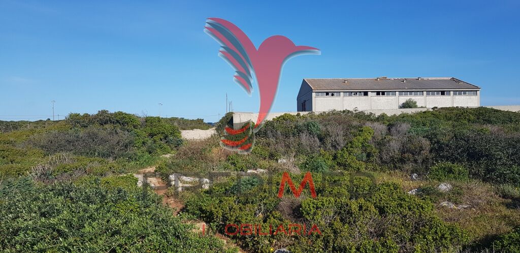 400000m² Land in Sesimbra, Portugal No. 144297