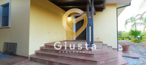 5 غرف نوم فيلا في Guagnano, Italy رقم 357599 28