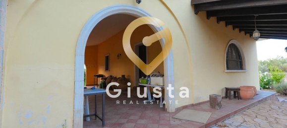 5 غرف نوم فيلا في Guagnano, Italy رقم 357599 25