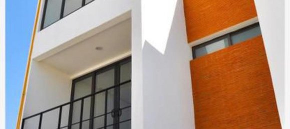 4 bedrooms House in Naucalpan de Juarez, Mexico No. 154870 2