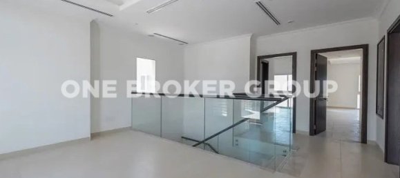 4 bedrooms Villa in Al Barsha, UAE No. 270 4