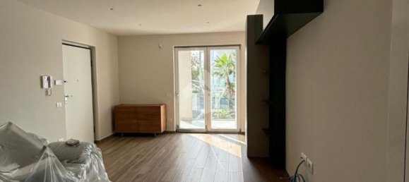 3 bedrooms Apartment in Saviano, Italy No. 326309 4