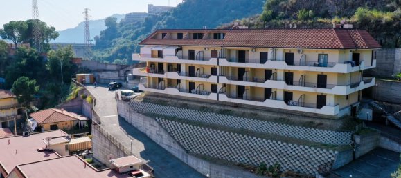 Apartamento de 2 habitaciónes en Letojanni, Italy No. 157987 47