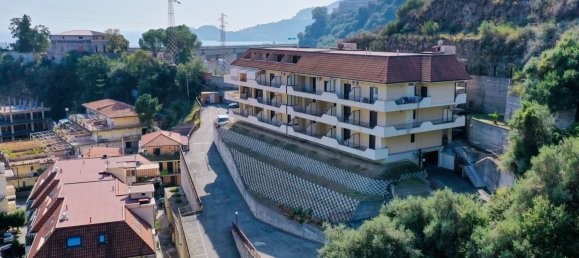 Apartamento de 2 habitaciónes en Letojanni, Italy No. 157987 48