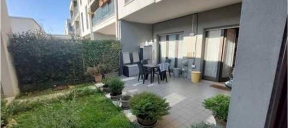 2 bedrooms Apartment in Brescia, Italy No. 343329 2