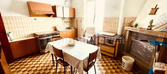 4 Schlafzimmer Villa in Poggio Nativo, Italy, Nr. 80687 13