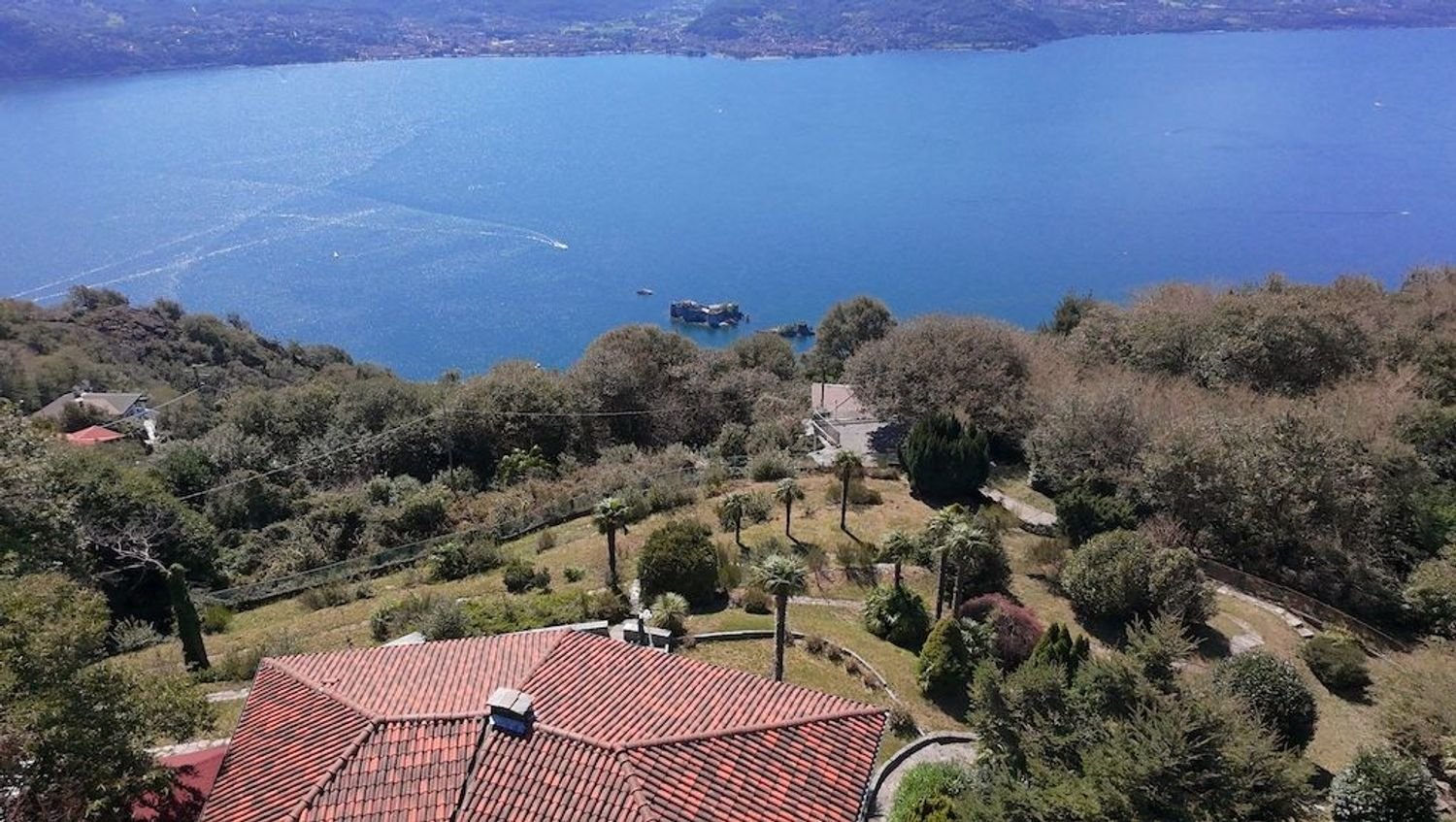 5 rooms House in Trarego Viggiona, Italy No. 274262