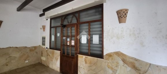 140m² Commercial property in Pomezia, Italy No. 225593 31