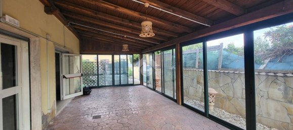 140m² Commercial property in Pomezia, Italy No. 225593 49