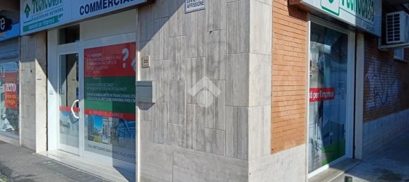 140m² Commercial property in Pomezia, Italy No. 225593 46