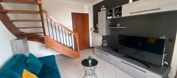 Дуплекс с 2 комнатами в Мазате, Италия № 26376 5