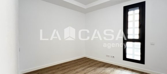 3 غرف نوم منزل ذو طابقين في Badalona, Spain رقم 172621 21