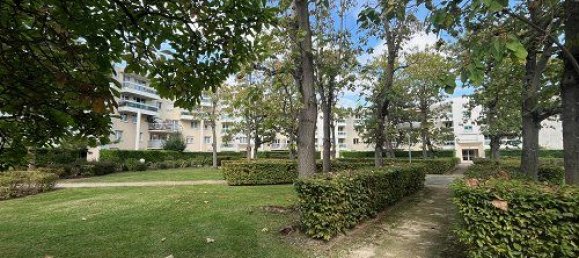 Apartamento de 1 dormitorio en Ermont, France No. 173514 3