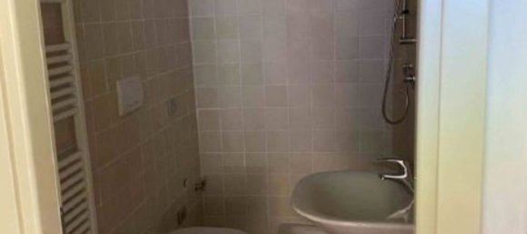 3 rooms Apartment in Ferrara, Italy No. 19601 14