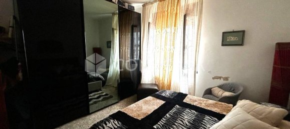 Квартира с 3 комнатами в Бари, Италия № 17048 12