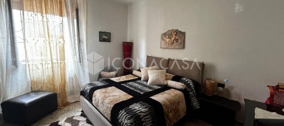 Квартира с 3 комнатами в Бари, Италия № 17048 15