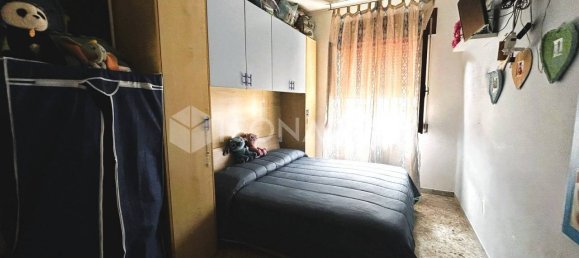 Квартира с 3 комнатами в Бари, Италия № 17048 8