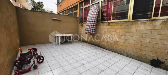 Квартира с 3 комнатами в Бари, Италия № 17048 6