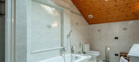 4 bedrooms Apartment in Castano Primo, Italy No. 326713 41