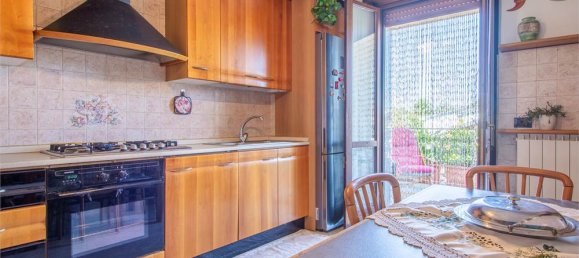 4 bedrooms Apartment in Castano Primo, Italy No. 326713 17