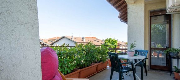 4 bedrooms Apartment in Castano Primo, Italy No. 326713 14