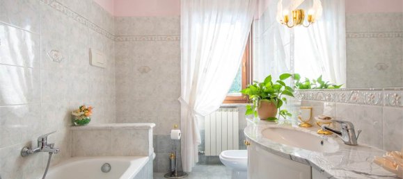 4 bedrooms Apartment in Castano Primo, Italy No. 326713 38