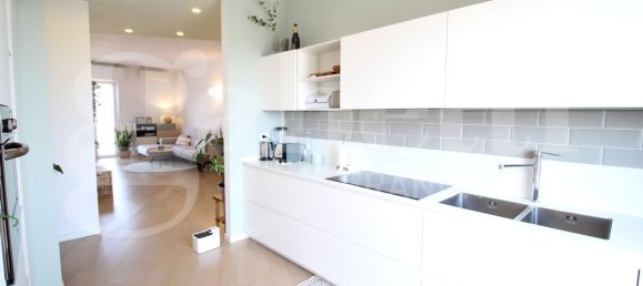 Apartamento de 2 dormitorios en Sesto San Giovanni, Italy No. 360712 12