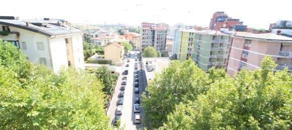 Apartamento de 2 dormitorios en Sesto San Giovanni, Italy No. 360712 27