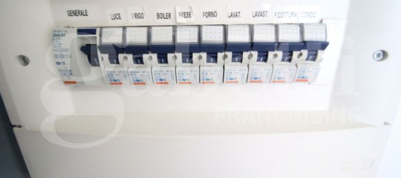 Apartamento de 2 dormitorios en Sesto San Giovanni, Italy No. 360712 8