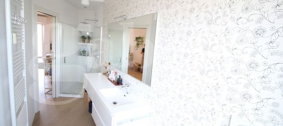 Apartamento de 2 dormitorios en Sesto San Giovanni, Italy No. 360712 20