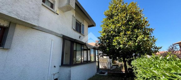 Casa T4 em Gualdo Tadino, Italy N.º 272087 7