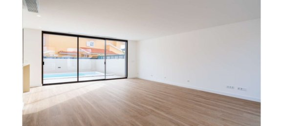 3 bedrooms House in Cascais, Portugal No. 122686 3