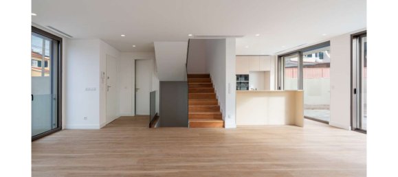 3 bedrooms House in Cascais, Portugal No. 122686 4